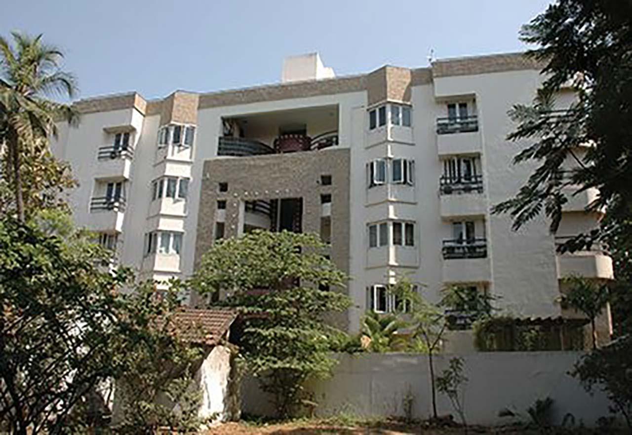 3 BHK Flat for Sale of Super Built-up 2165 Sq.ft in Casagrand Palacio Alwarpet Chennai by Ratanlal Gupta 3 BHK Flat for Sale of Super Built-up 2165 Sq.ft in Casagrand Palacio Alwarpet Chennai by Ratanlal Gupta