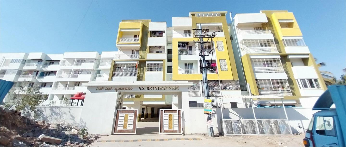 3 BHK Flat for Sale of Super Built-up 1680 Sq.ft in S S Brindavanam Sarjapur Road Bangalore by Amol Shinde