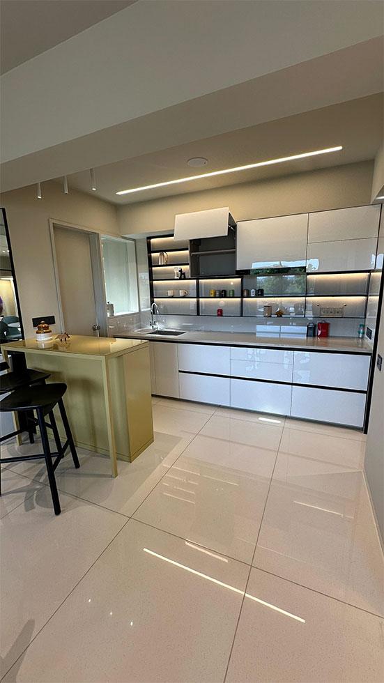 Elegant Hermitage - Kitchen